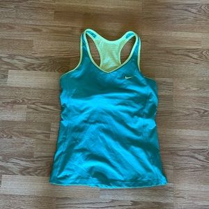 Nike Work out tank. Teal. Large.